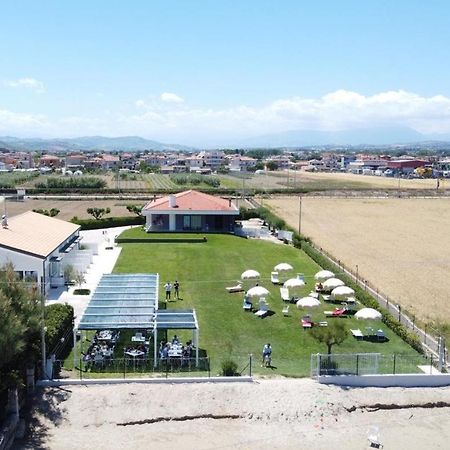 ג'וליאנובה Agriturismo Frontemare מראה חיצוני תמונה